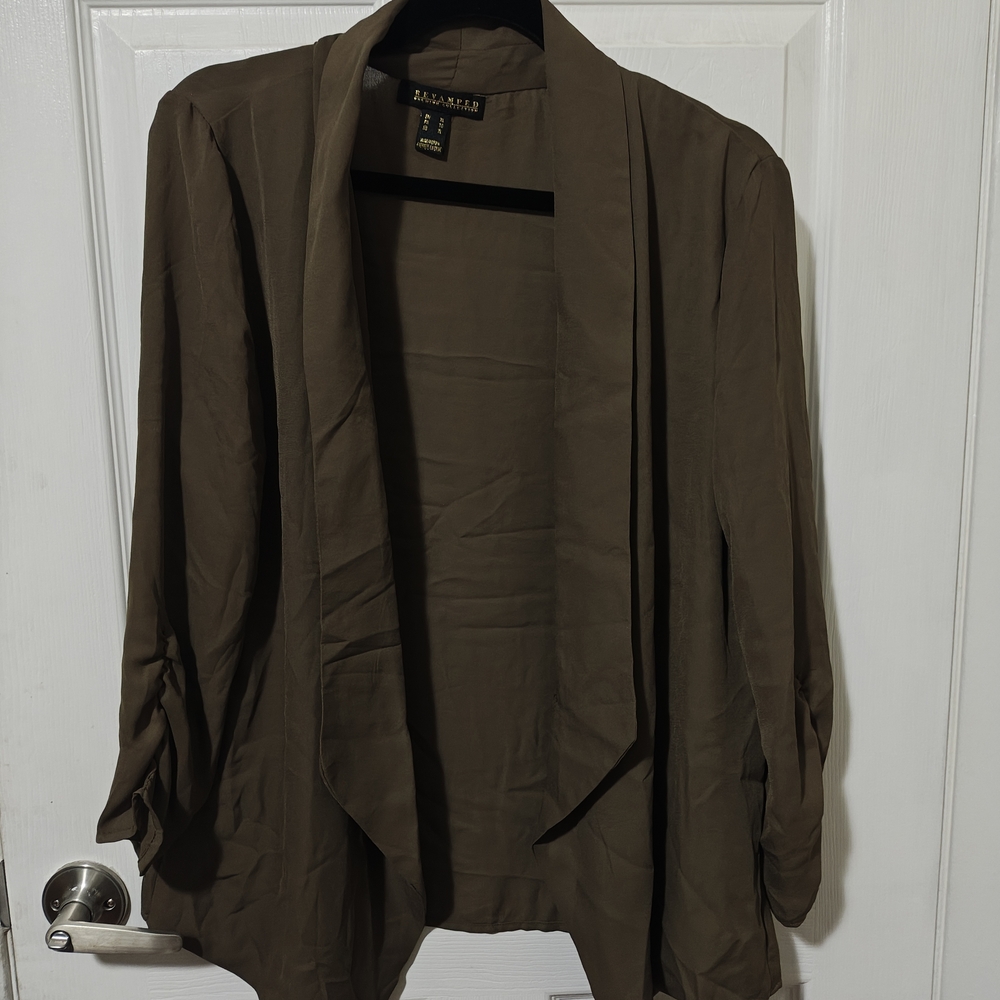 💥 Bundle 8 for $25 💥 Revamped Women's Khaki Blazer